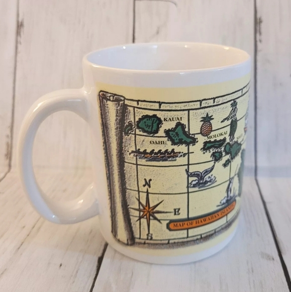 Map Of The Hawaiian Islands: Mug. 1996. Island Heritage. Maui Kauai Oahu Molokai - Picture 2 of 16